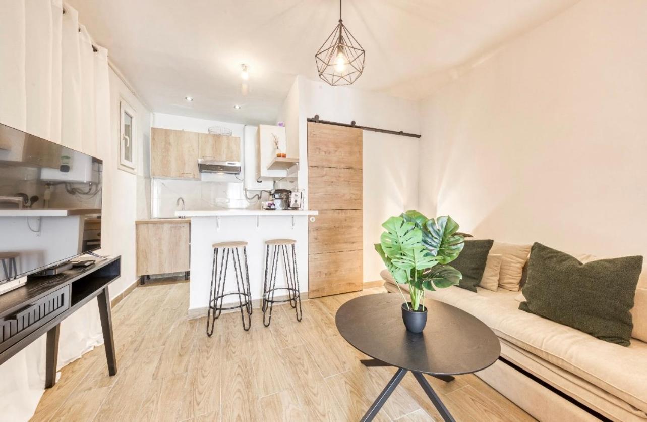 Appartement 25m2 Cosy Proche Metro 11 - 6 Min A Pied